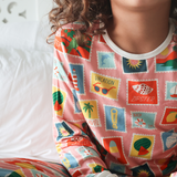 Carte postale d'un ensemble de pyjamas pour enfants